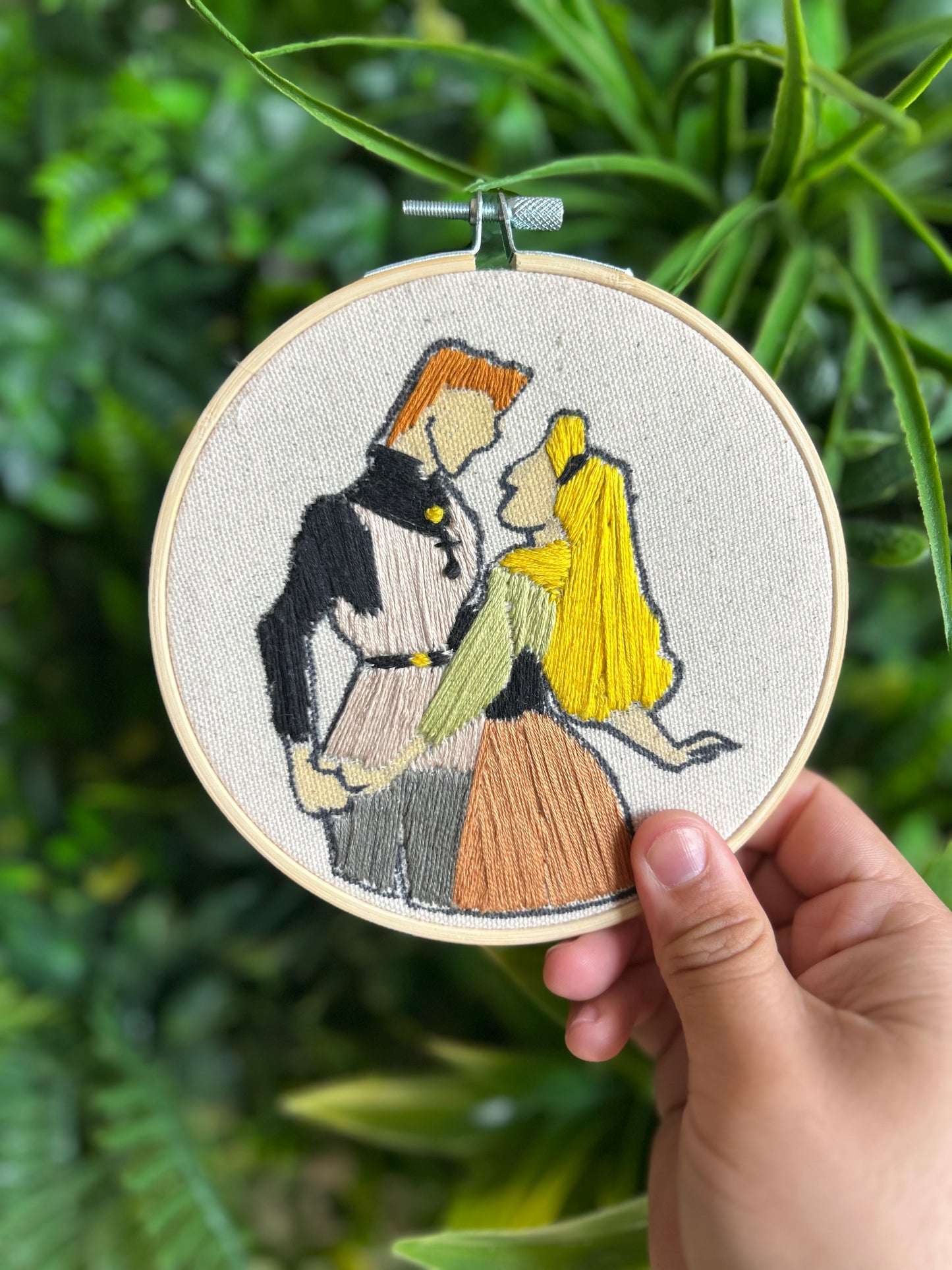 Princess Aurora - Embroidered Decor