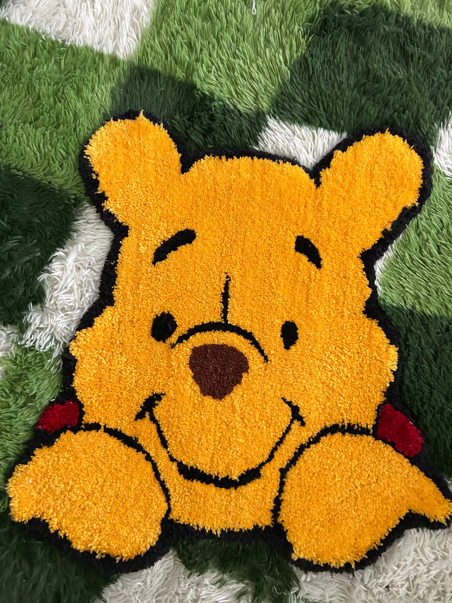 🍯 Winnie the Pooh – Hand-Tufted Rug