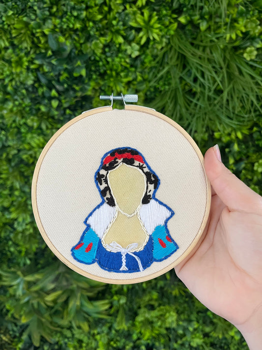 Princess Snow White- Embroidered Decor