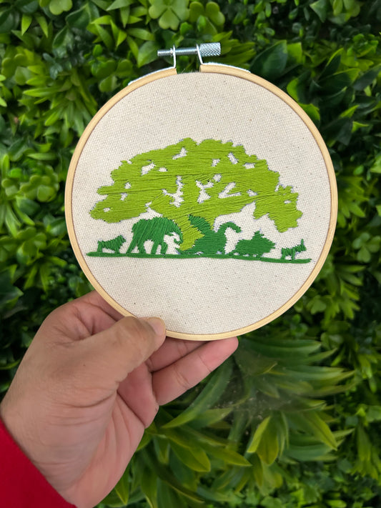 Nature Meets Thread & Needle! 🐾🧵